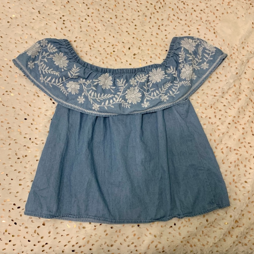 Forever 21 Off Shoulder Embroidered Summer Top